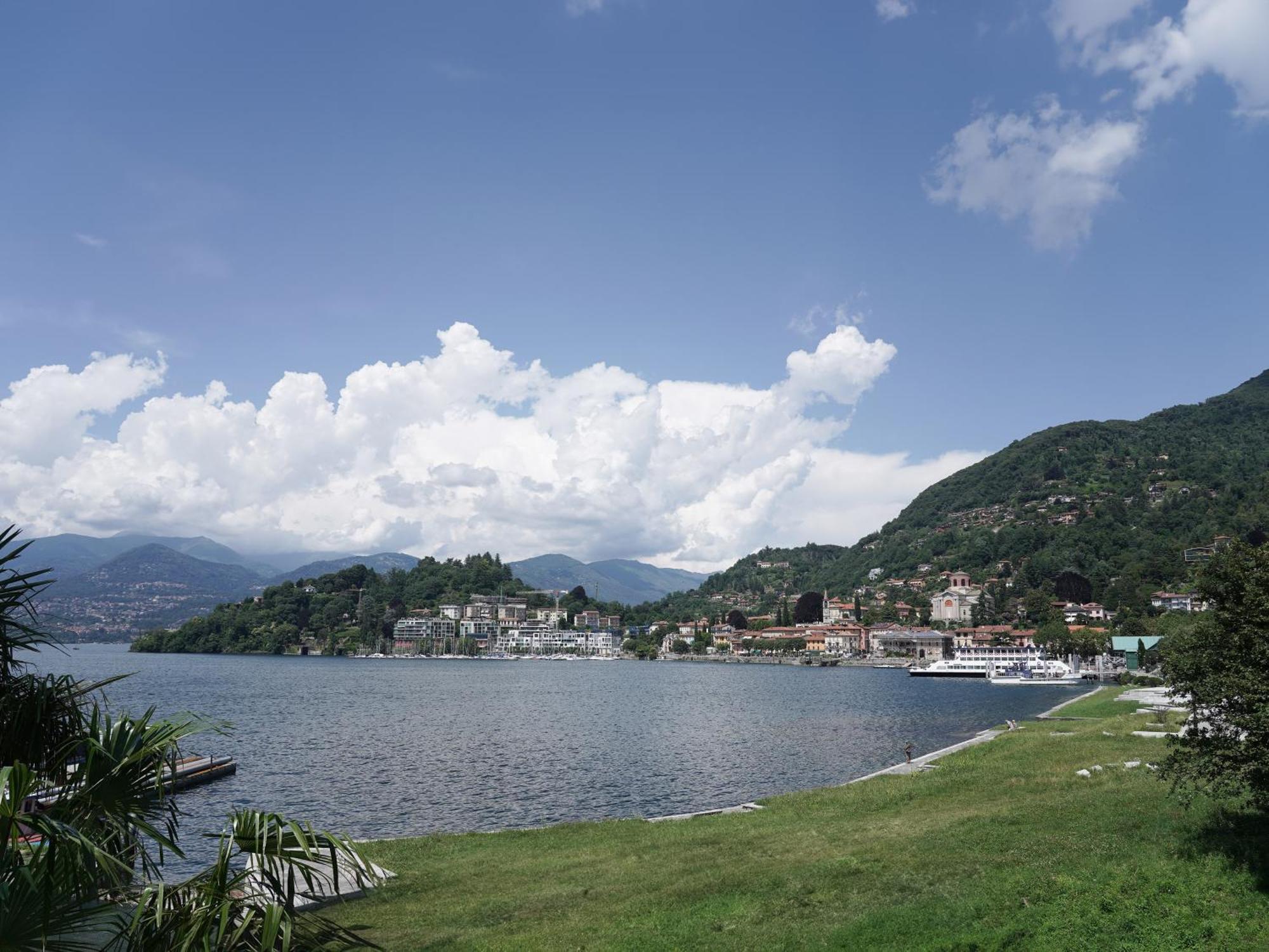 Lily Lake Maggiore Laveno Exterior photo